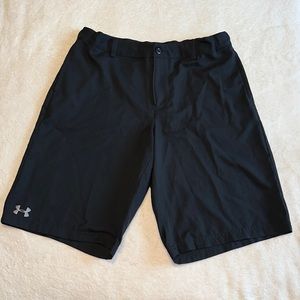 Under Armour boys black loose shorts size YXL